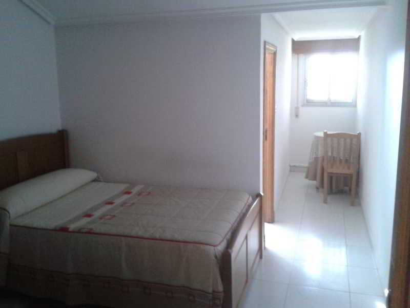 Hostal Sequeiros San Ciprián de Viñas Exterior foto